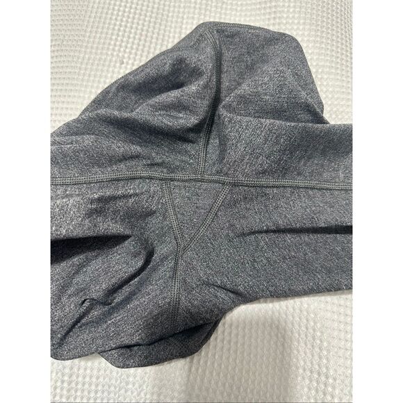 Lululemon Wunder Under Sz 4 Hi-Rise 1/2 Tight Luxtreme 17" Heathered Black. A814 - Picture 5 of 7